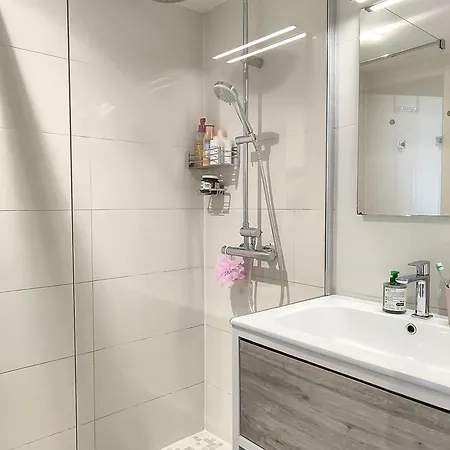 Vue Mer, Piscine, Free Parking Lägenhet *