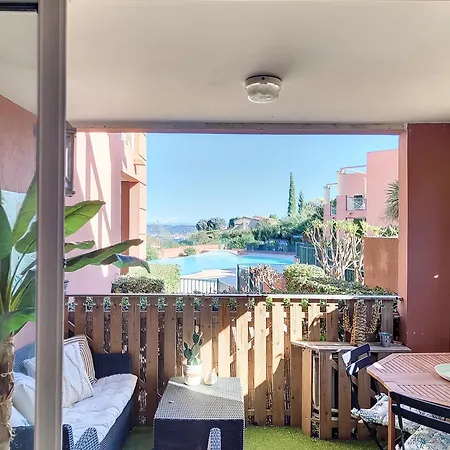 Lägenhet Vue Mer, Piscine, Free Parking